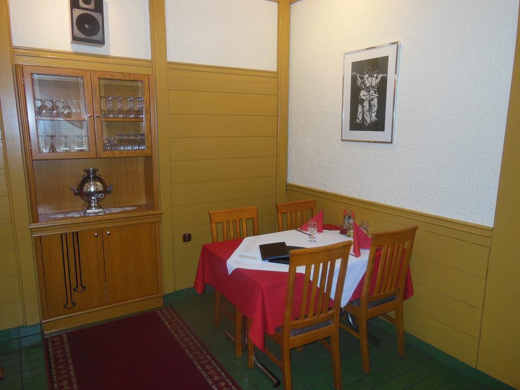 Hotel Pri Belokranjcu Novo Mesto Eksteriør billede